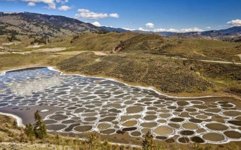 Spotted Lake, British Columbia