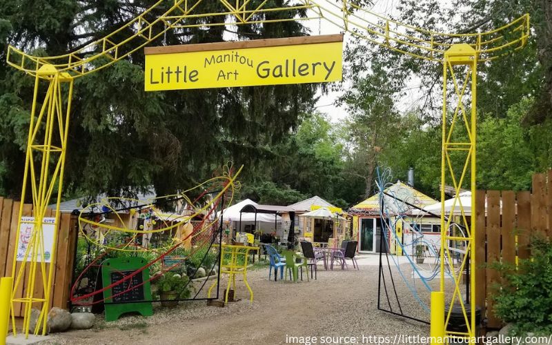 Manitou Lake Art Gallery